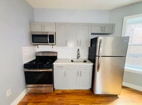 161 Bergen Ave