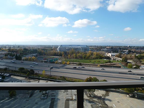 2nd image of 38 N Almaden Blvd Unit 1209