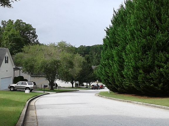 4th image of this home