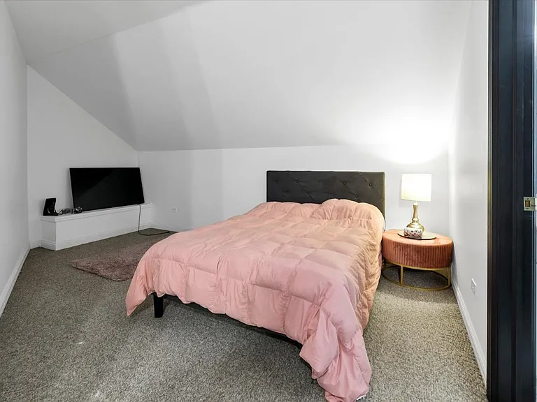 4206 Royal Fox Dr — Photo 43
