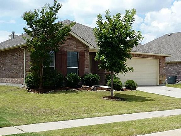 2nd image of 2807 Arabian Ln