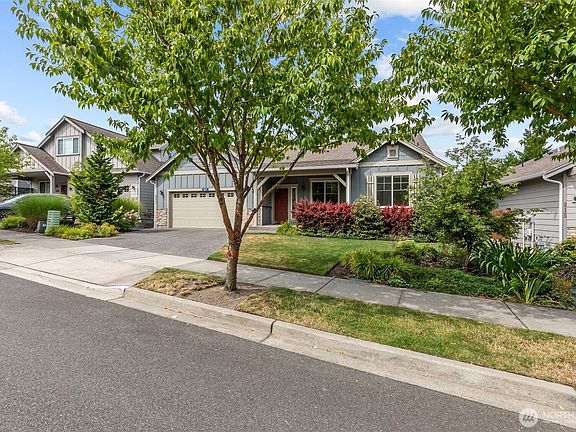 2nd image of 921 Alpine View Drive