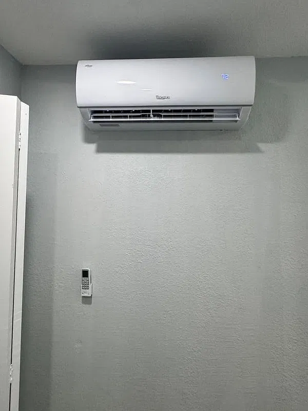 1 bed, 1.0 bath, 450 sqft, $1,000 — Photo 4