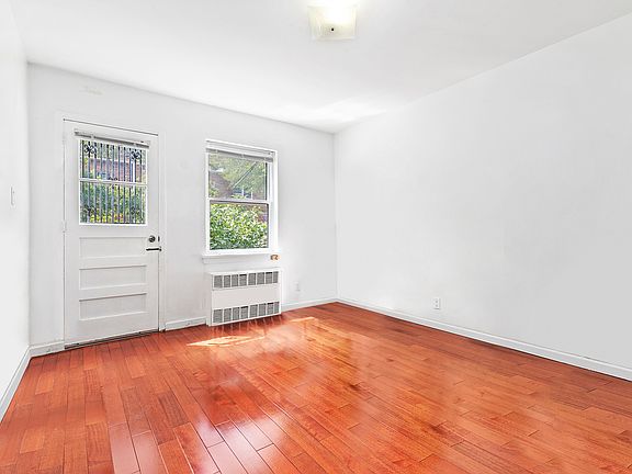 4th image of 3140 71st St
