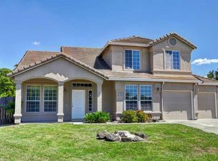 7210 Surreywood Way, Sacramento, CA 95823