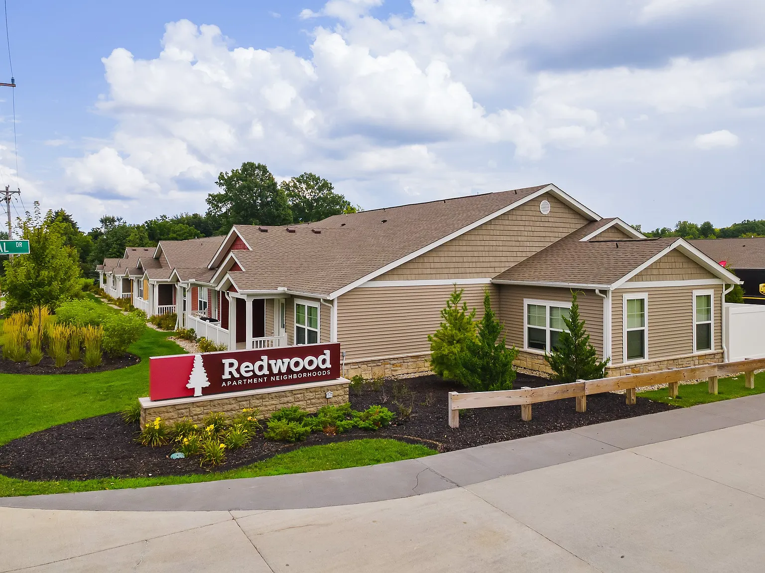 Redwood Batavia Tealtown Road — Photo 4