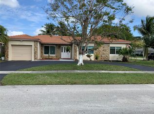 8200 NW 68th Ave, Tamarac, FL 33321