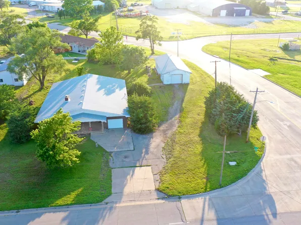 2130 N A St, Wellington, KS 67152