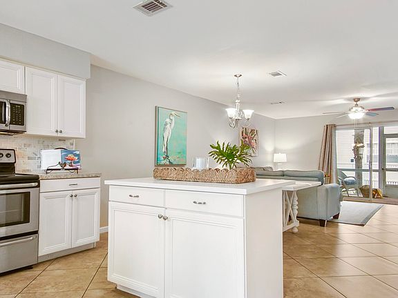 3rd image of 340 Scenic Gulf Dr Unit 25