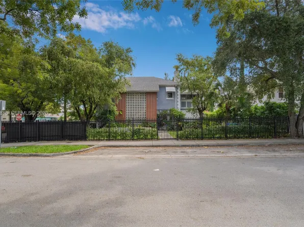 405 SW 11th Ave, Miami, FL 33130