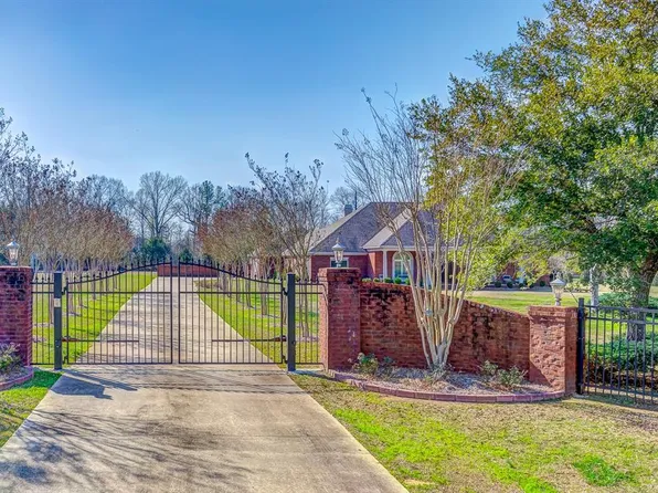 154 Vaughn Crossing Rd, Pike Road, AL 36064