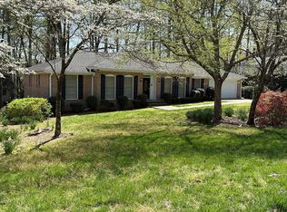 5291 Saffron Dr, Dunwoody, GA 30338