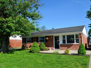 596 Hillview Blvd, Louisville, KY 40229