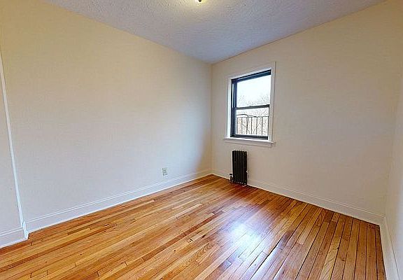 3rd image of 20-01 21st Ave #3B