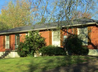 7016 Bonnalake Dr, Hermitage, TN 37076