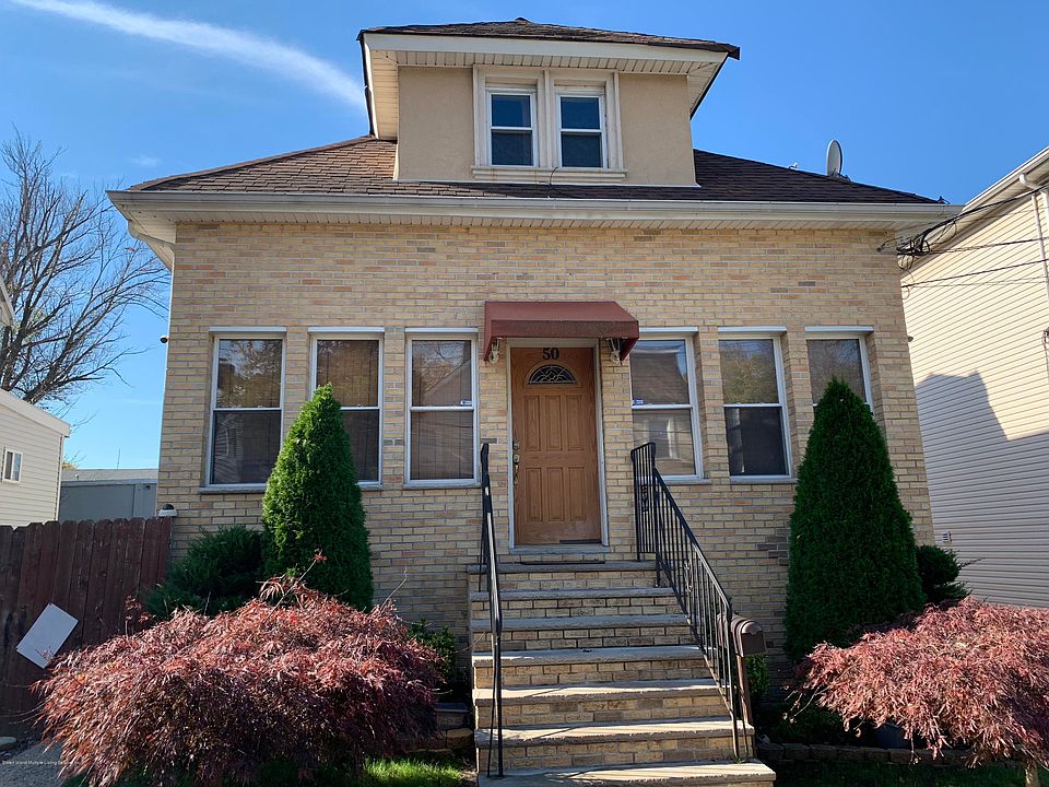 1st image of 50 Caroline St