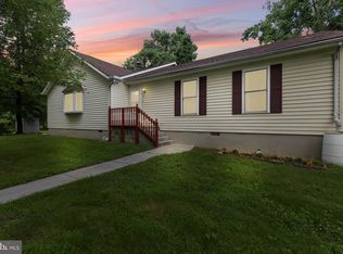 363 Effies Ln, Glen Burnie, MD 21060