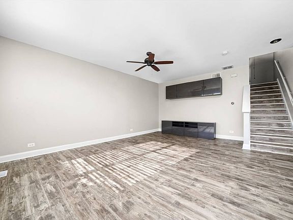 4th image of 533 Cannonball Dr