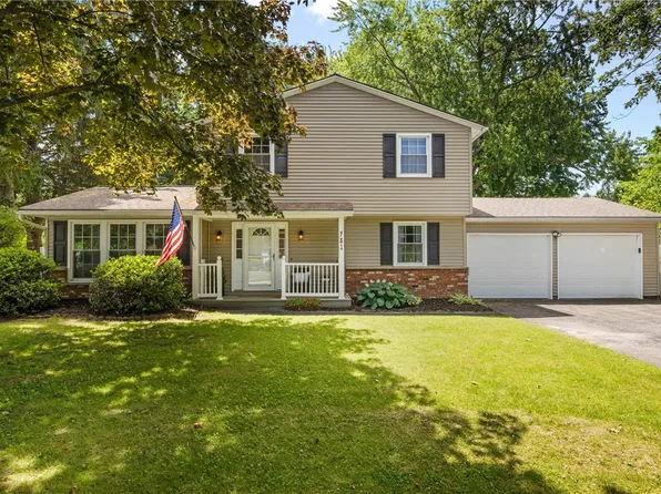 781 Hawthorne Pl, Webster, NY 14580