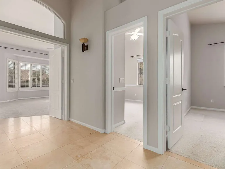 12591 E Paradise Dr — Photo 11