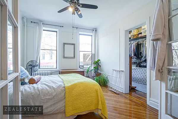 Rented by ZealEstate Group Inc | media 15