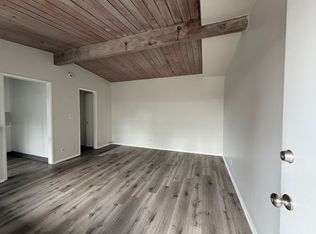 21900 Saticoy St #33, Canoga Park, CA 91303