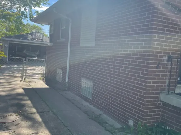 393 Clyde Ave, Calumet City, IL 60409