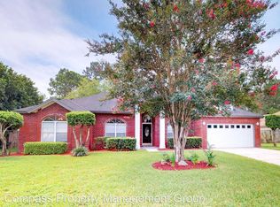 8980 Winding Vine Dr W, Jacksonville, FL 32244