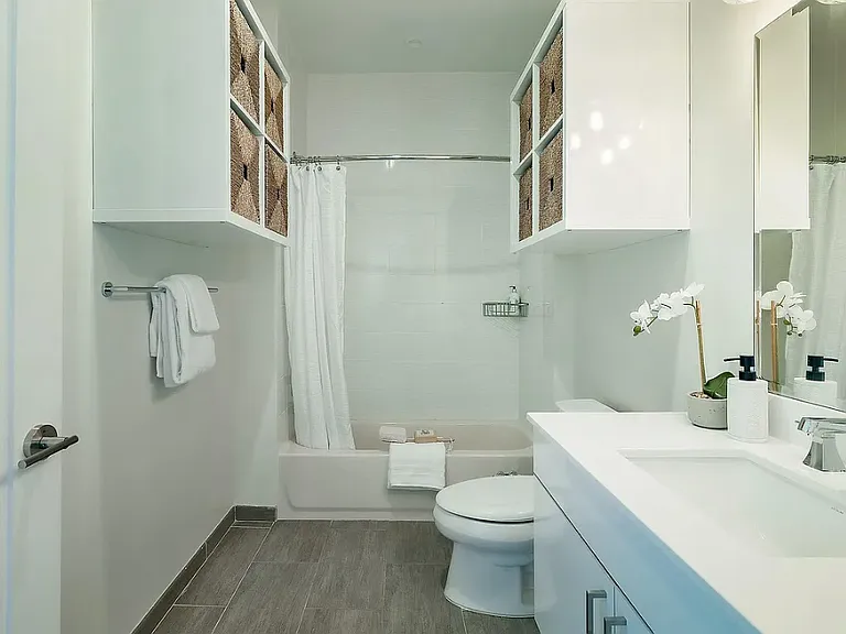 1350 Maryland Ave NE #401 — Photo 17