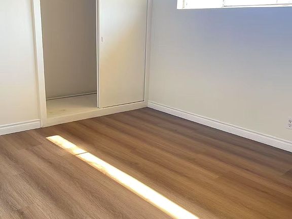 5th image of 1629 Del Mar Ave #6