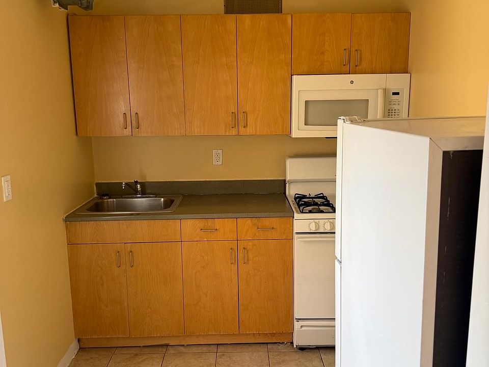 1st image of 573 W 192nd St APT 5