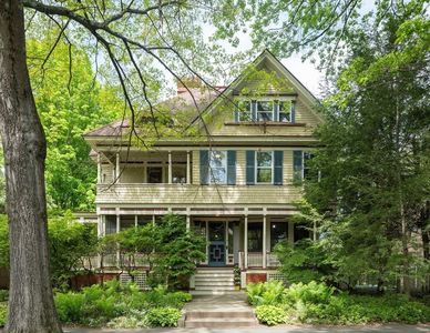 51 Harrison Ave, Northampton, MA, 01060