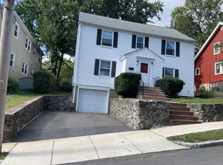 28 Sunset Rd #1, Arlington, MA 02476