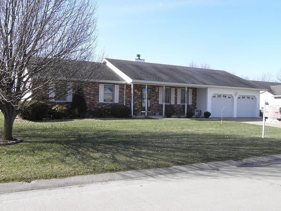 1st image of 902 Dogwood Dr
