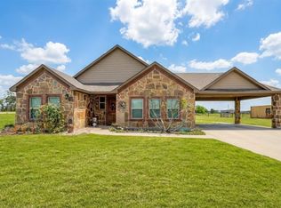 231 Orduna St, Trenton, TX 75490