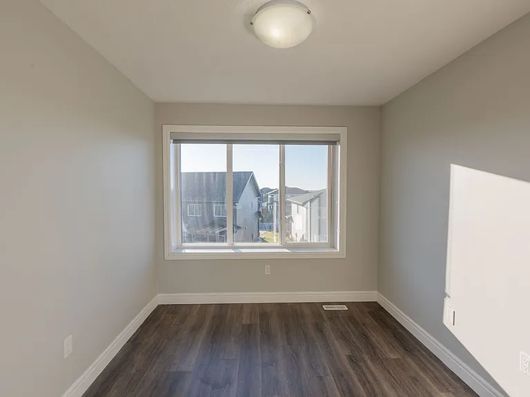 1332 Watt Dr SW — Photo 5