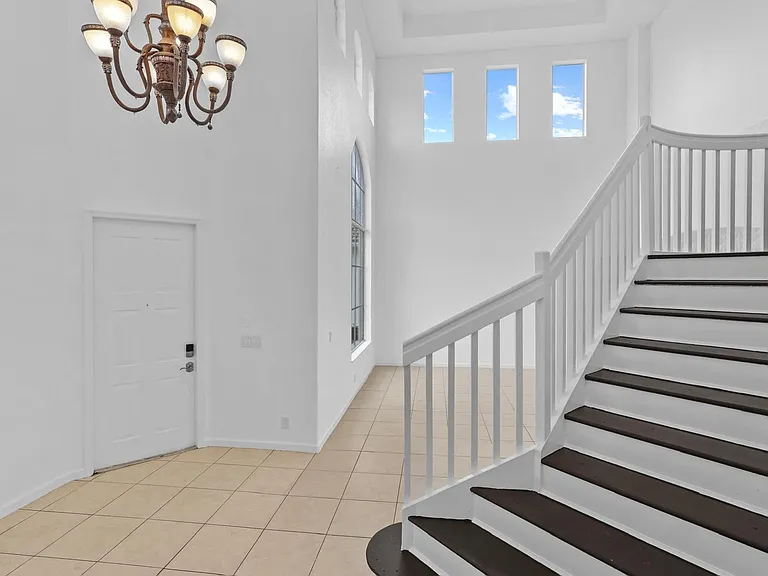 1831 Waldorf Dr — Photo 36
