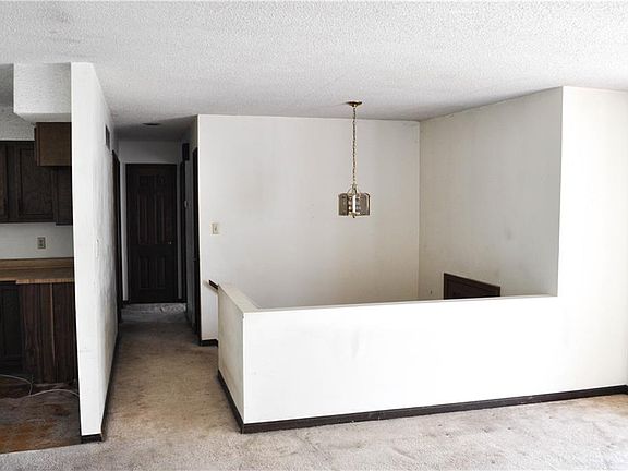 5th image of 3 Ponderosa Cir