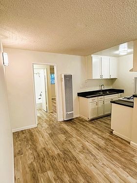 3rd image of 333 Vernon Ave #4