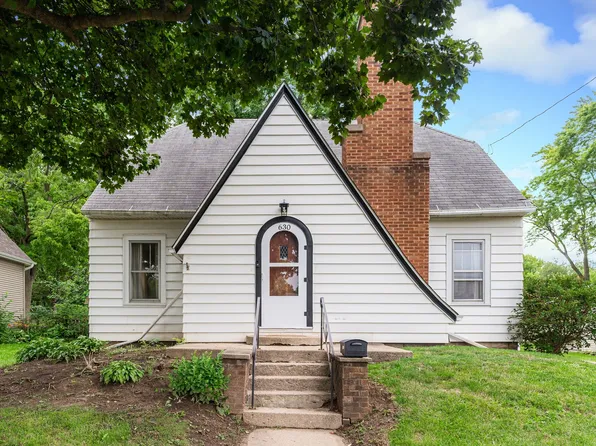 630 S 1st St, Dekalb, IL 60115