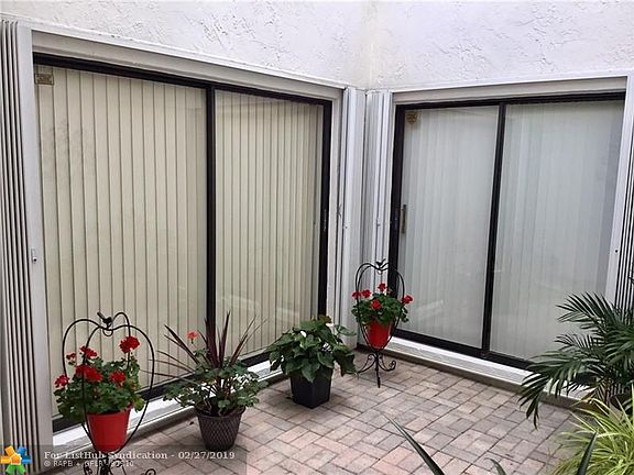 4th image of 19705 W Lake Dr