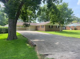28 Dixie Dr, Monroeville, AL 36460