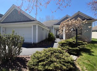 14 Apple Blossom Dr, West Lebanon, NH 03784