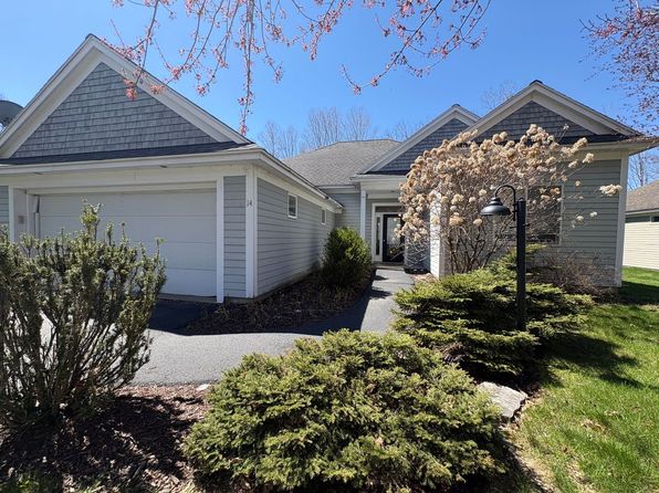 14 Apple Blossom Dr