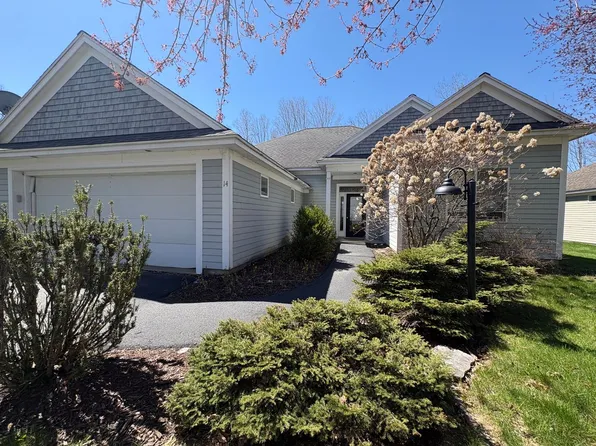 14 Apple Blossom Dr, West Lebanon, NH 03784