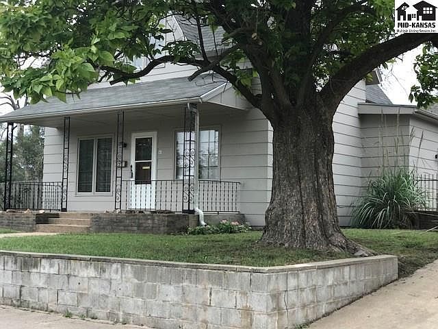 1st image of 547 E B Ave