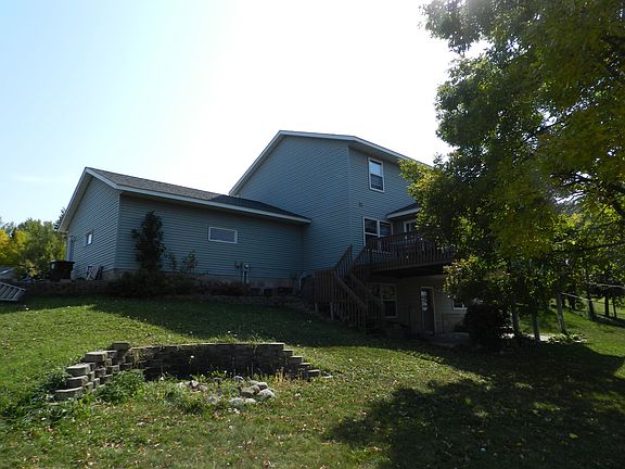 2nd image of 305 6th Ave NW