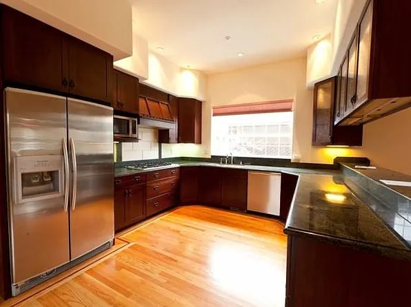 1078 Haven Ave, Redwood City, CA 94063