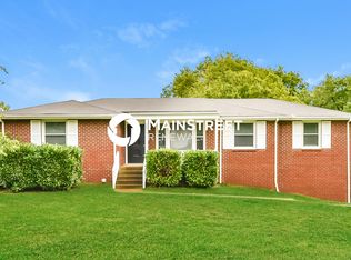 2036 Hickory Hill Ln, Hermitage, TN 37076
