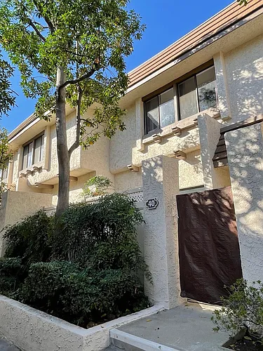 848 W Huntington Dr #40 Photo 1